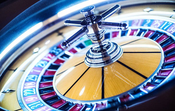 Live blackjack table on depobos com with croupier and multi-camera studio setup